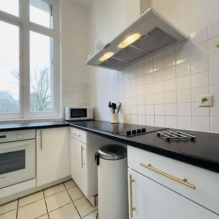 Beau T2 - Centre & Parking Tours