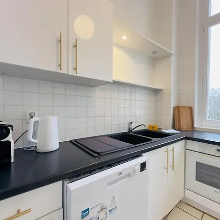 Beau T2 - Centre & Parking * Tours