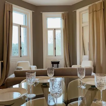 Beau T2 - Centre & Parking Tours