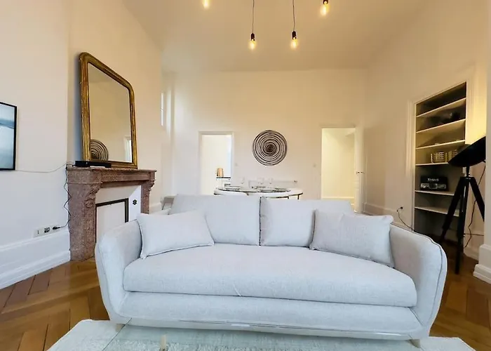 Beau T2 - Centre & Parking Appartement *