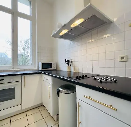 Beau T2 - Centre & Parking Tours